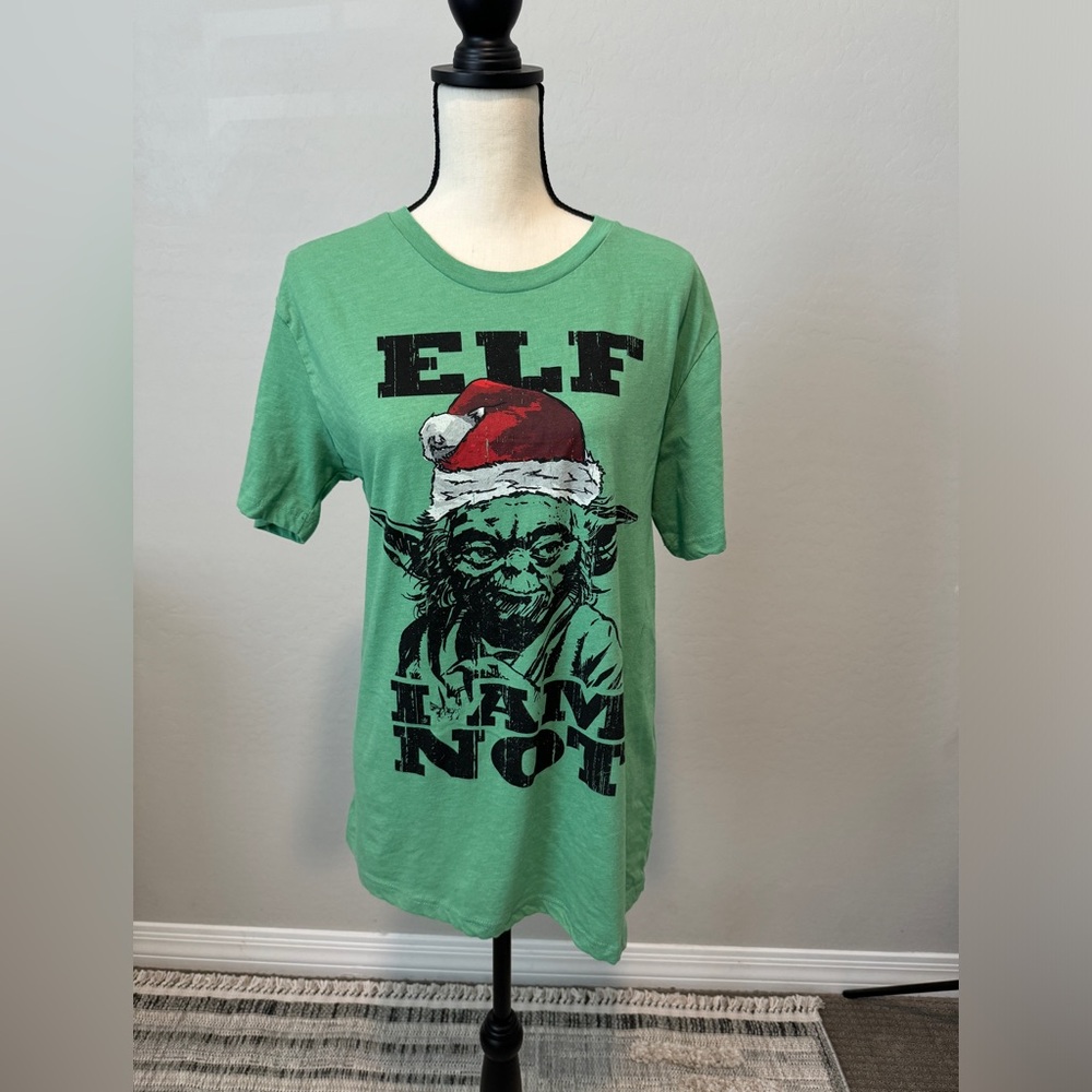 Star Wars Yoda Christmas Tee / size L